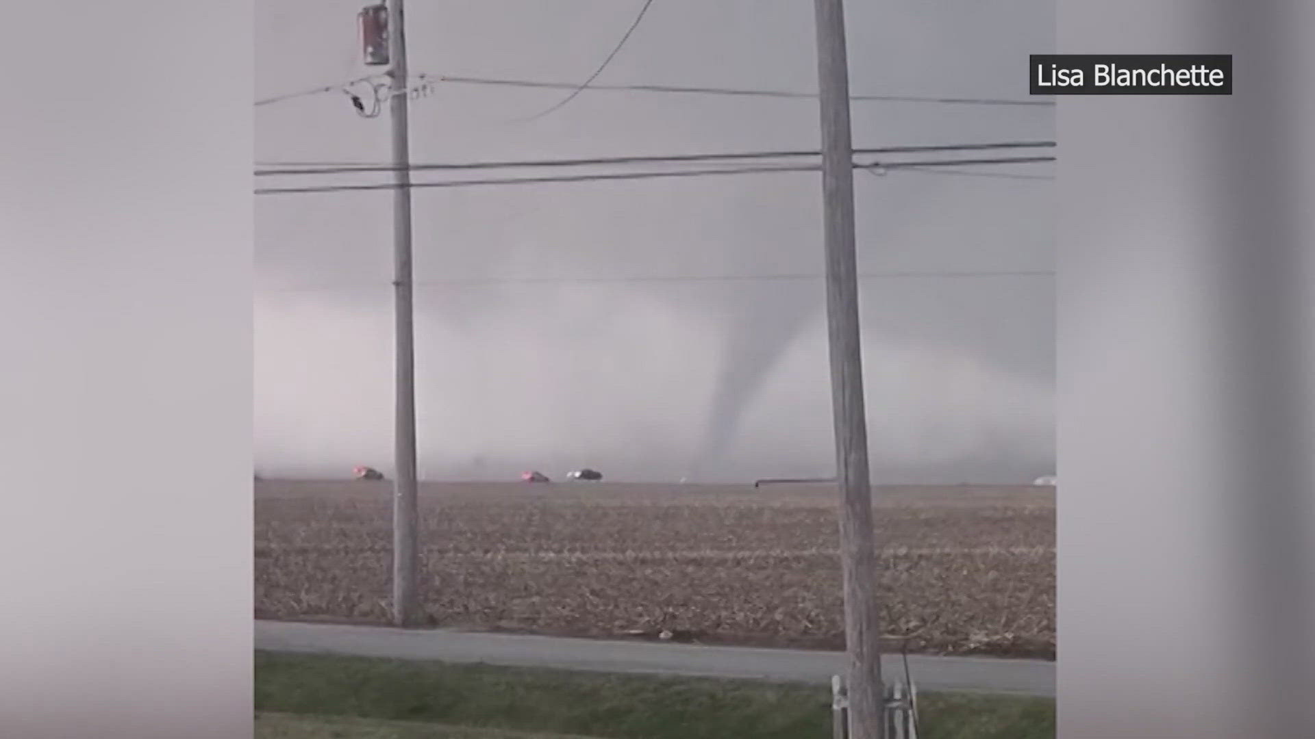 Tornadoes leave a path of death and destruction across the central U.S ...