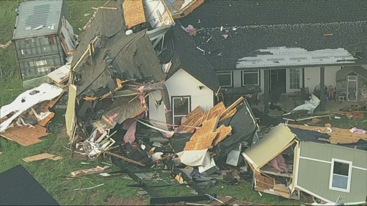 ‘We huddled and prayed’ | Residents recount deadly EF-2 tornado in ...
