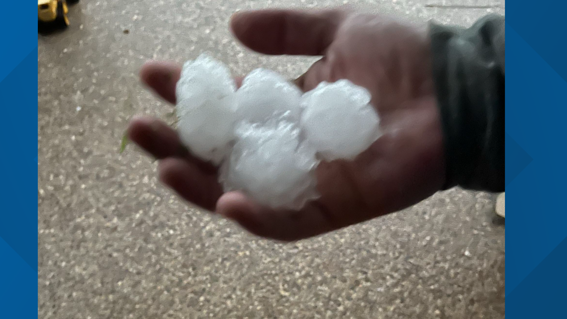 Golf ball-size hail and high winds hit North Texas Monday night | wfaa.com