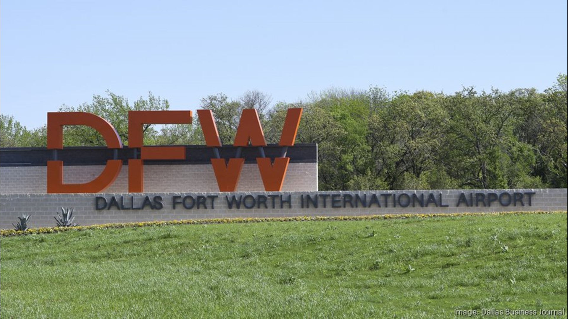 DFW Airport hosts 5k run on its runways | wfaa.com