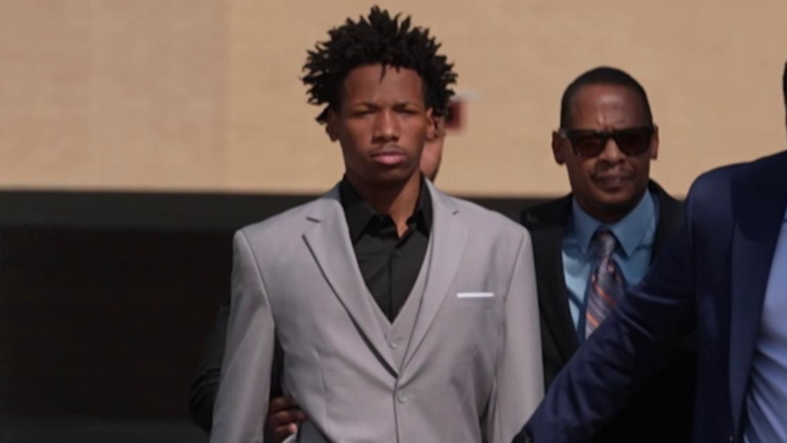 Karmelo Anthony family: Parents will comment on track meet stabbing case |  wfaa.com