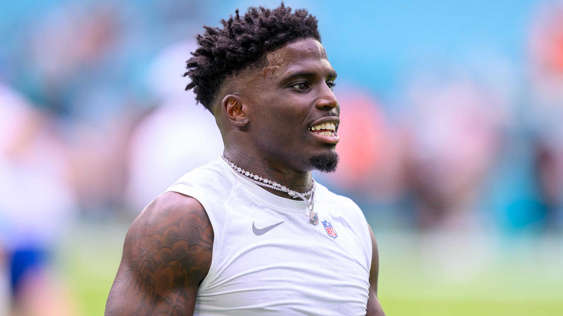 Video captured Miami Dolphins star Tyreek Hill arrested ahead of his game against the Jacksonville Jaguars.