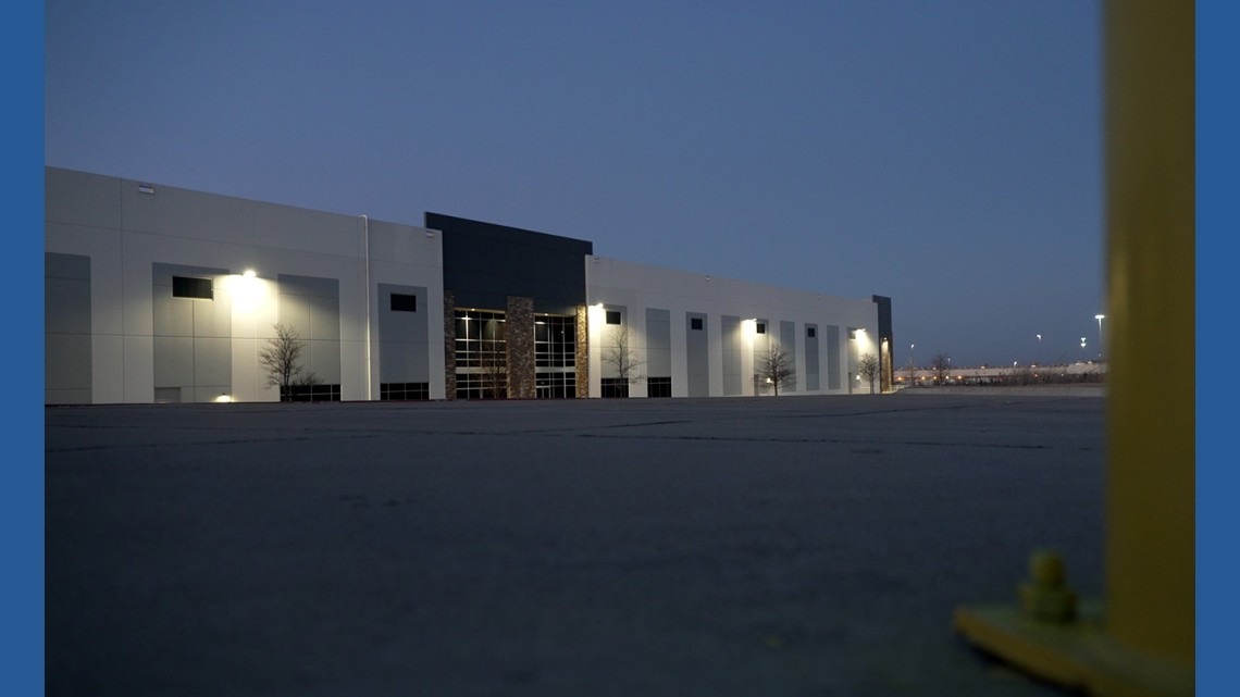No action, no answers after Hutchins council meets on possible ICE detention center