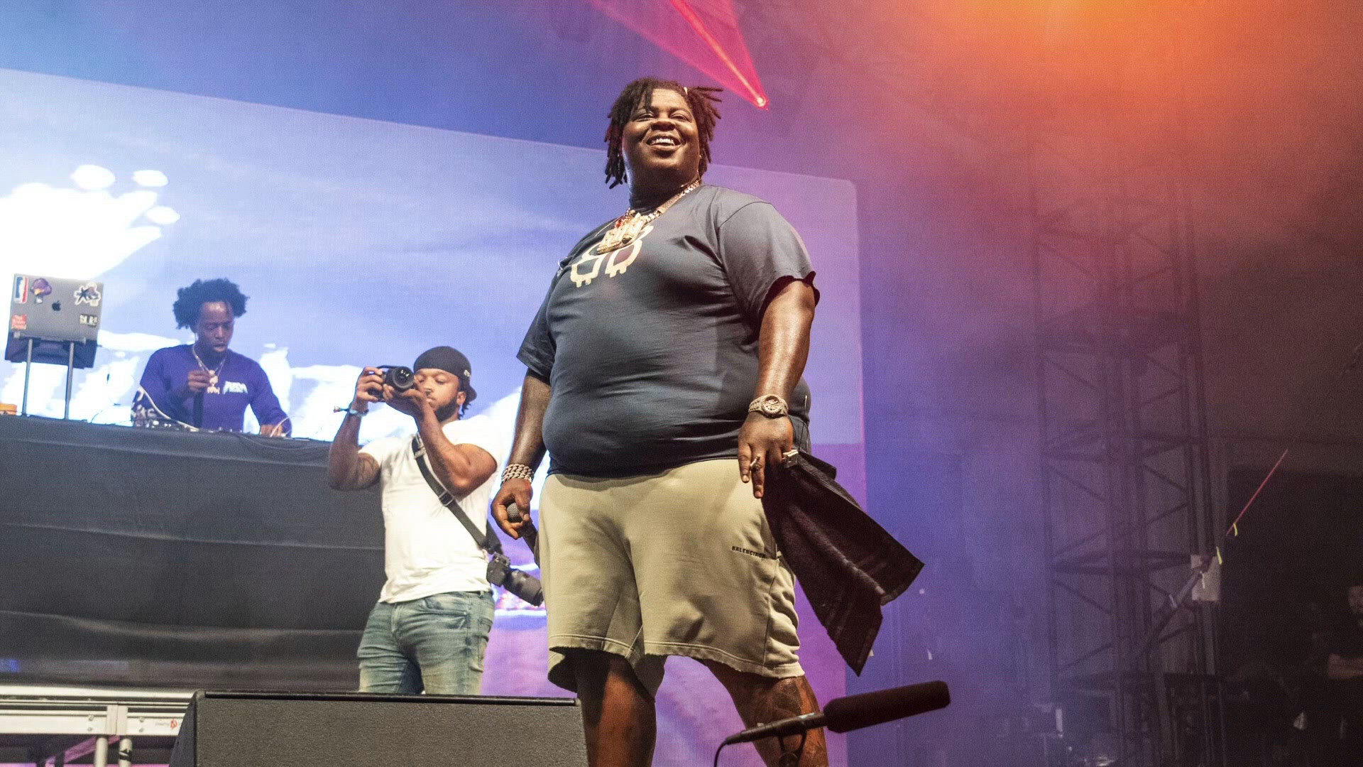 Mushot Rapper Dallas rapper BigXthaPlug arrested, faces charges of DWI, gun ...