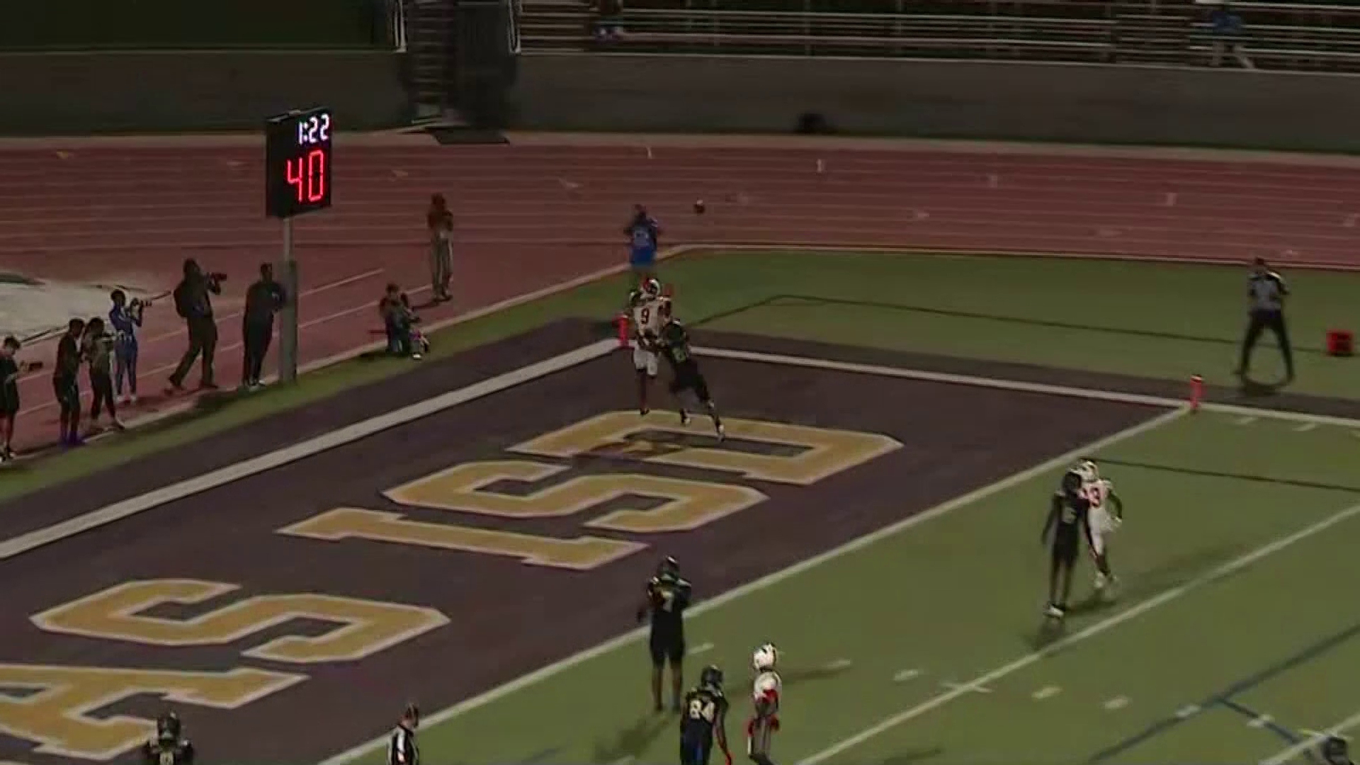 Duncanville Tight End Zachery Turner went upstairs to make the grab.