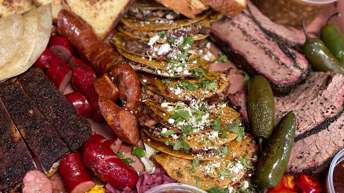 Vaqueros barbecue truck opening restaurant in Allen, Texas - WFAA