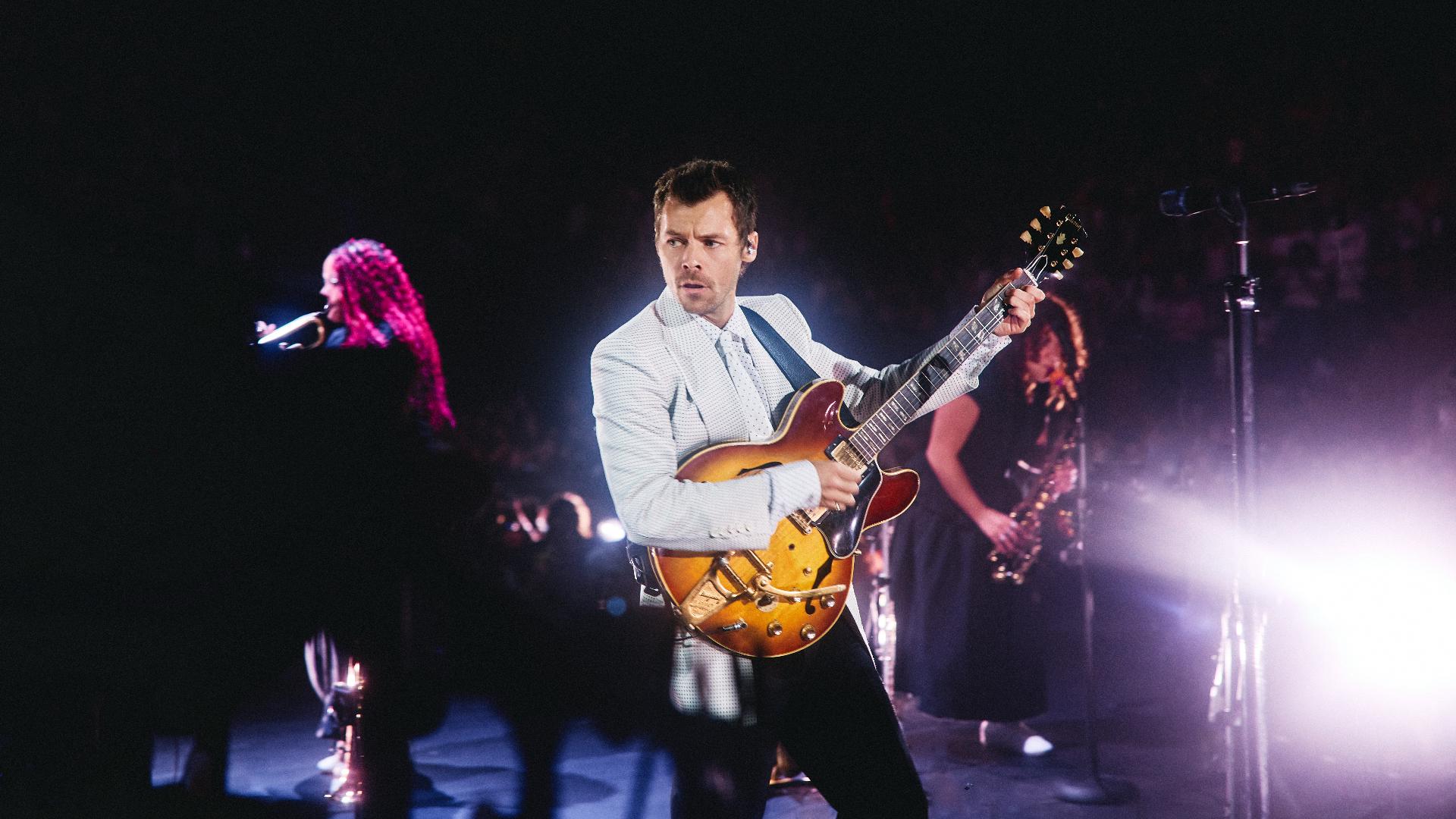 Harry Styles is coming to North Texas! Concert date, ticket