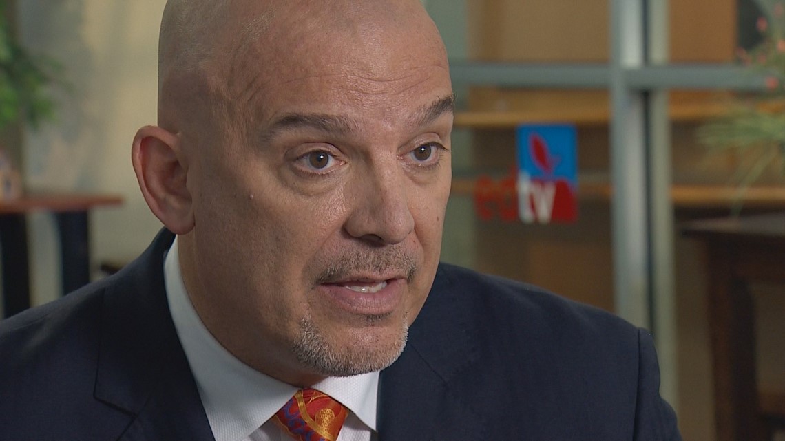 Fort Worth ISD Superintendent Scribner stepping down - Vimarsana News