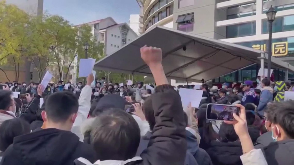 Protests sparked by China's zero COVID policy spread across country