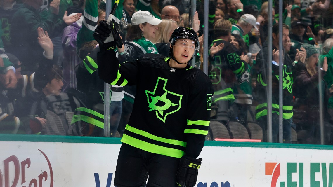 Watch: Stars' Jason Robertson scores for Central Division in 2023 NHL All-Star  game