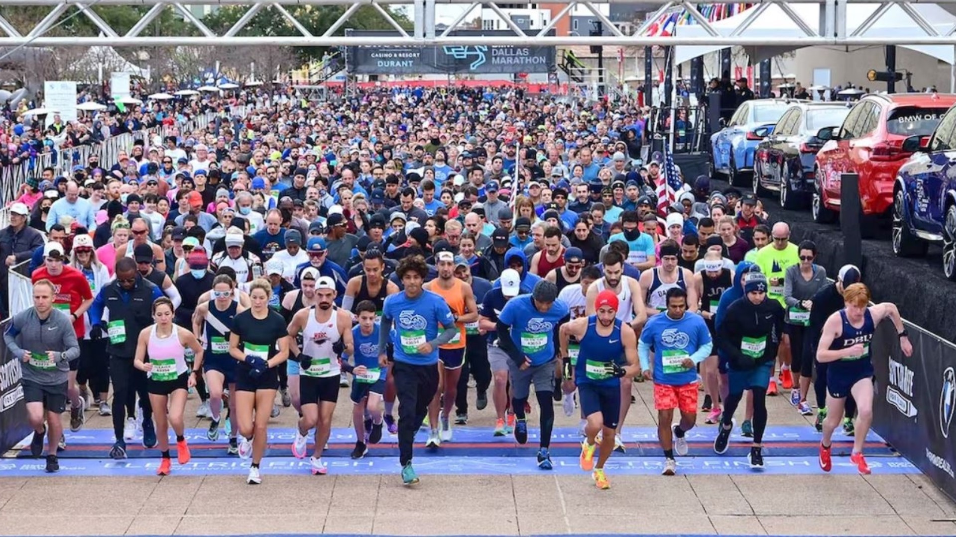 WFAA talks to two orthopedic surgeons to get tips on performing your best from the start line to the finish no matter what the weather brings.