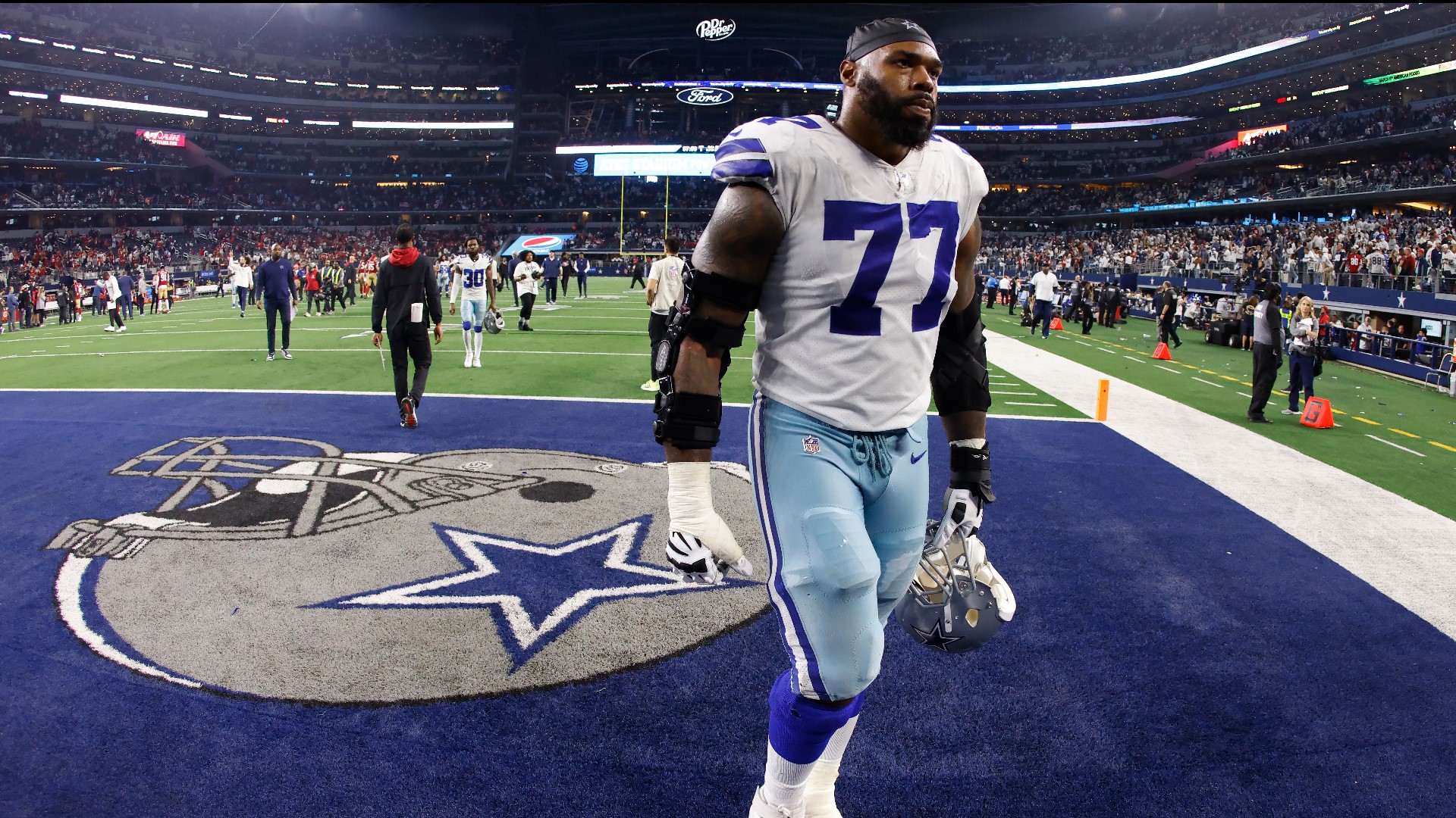 Tyron Tyron Smith to retire as a Cowboy after 14 NFL seasons, per reports ...