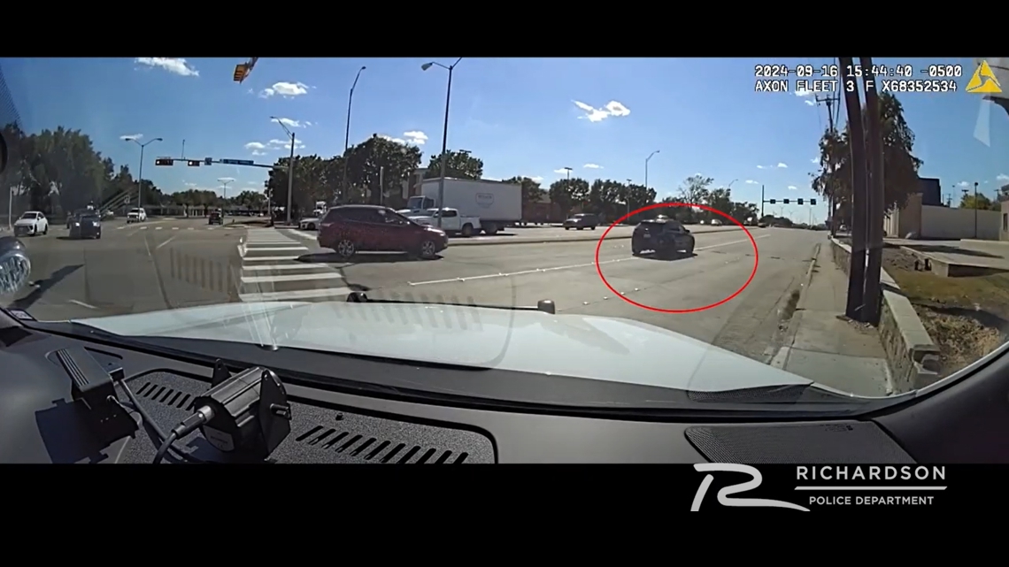 Richardson police release video of chase with murder suspect | wfaa.com