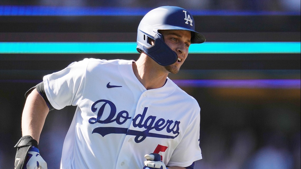 Dodgers shortstop Corey Seager takes 'No. 1 prospect' tag in