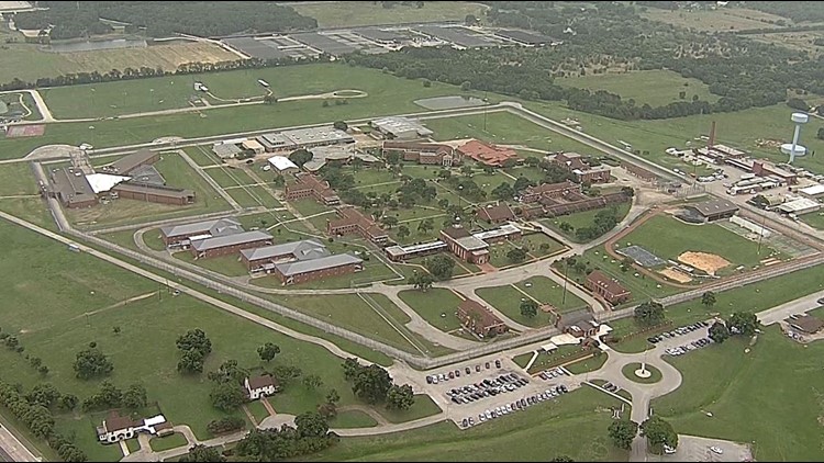 Inmate Escapes From Seagoville Prison Officials Say