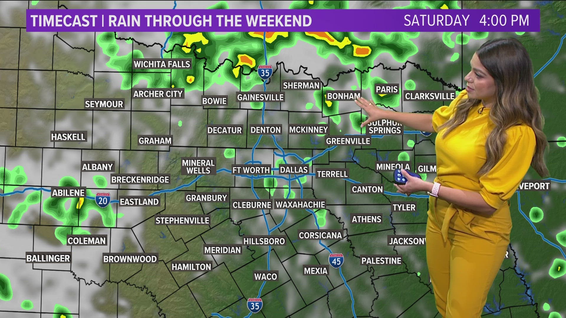 DFW Weather: Warm weather continues with rain returning for the weekend. Update with Meteorologist Mariel Ruiz.