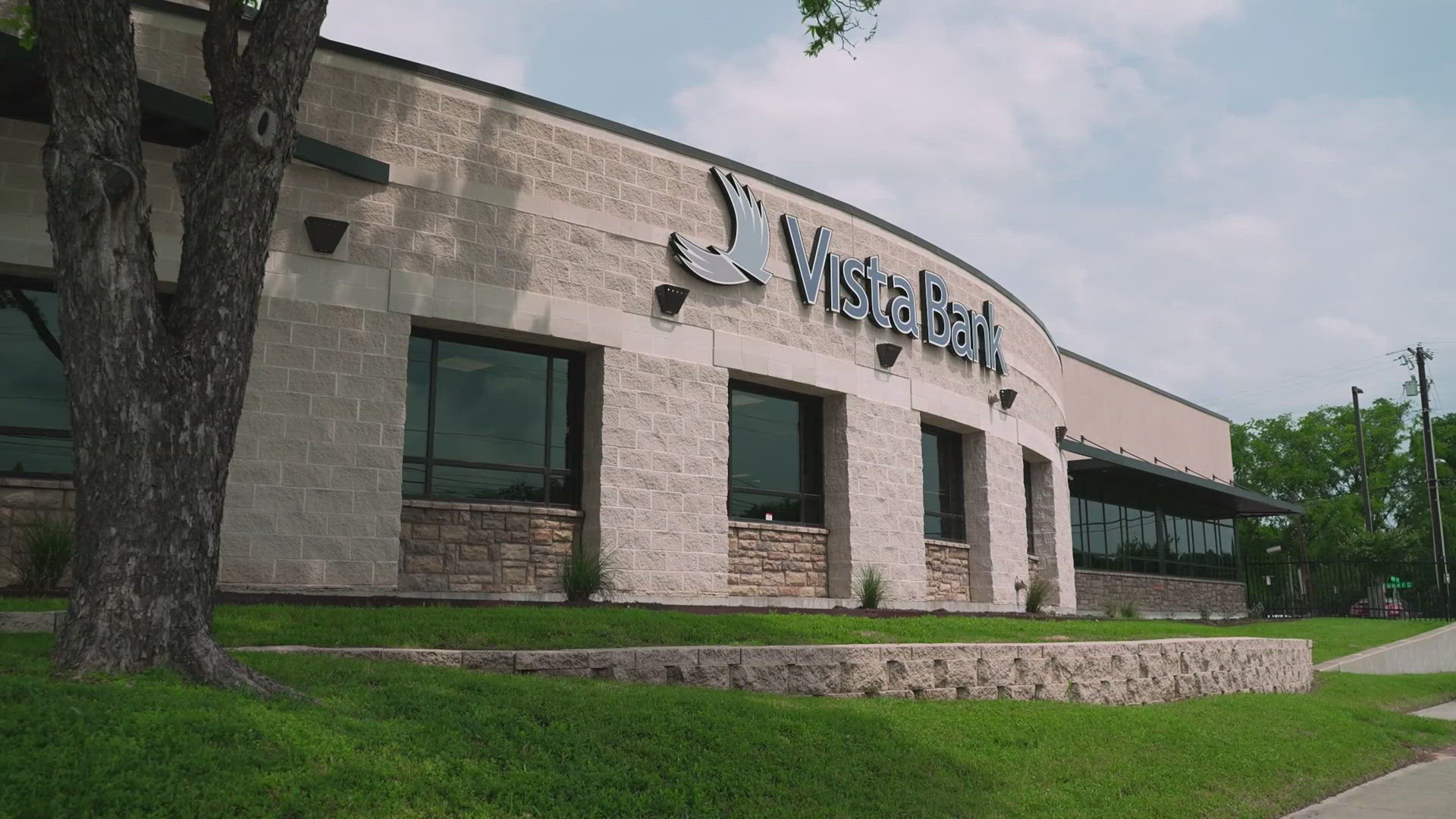 Vista Bank will also provide educational training through their Financial Literacy Center.