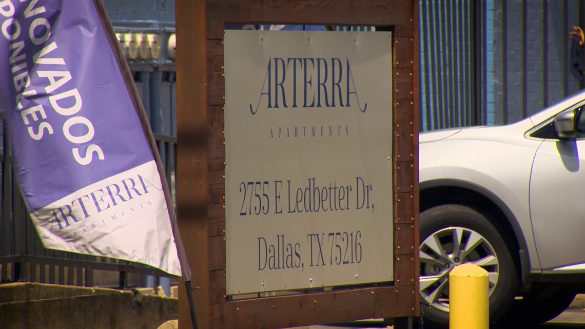 Oak Cliff apartment complex tenants say landlord wants them out