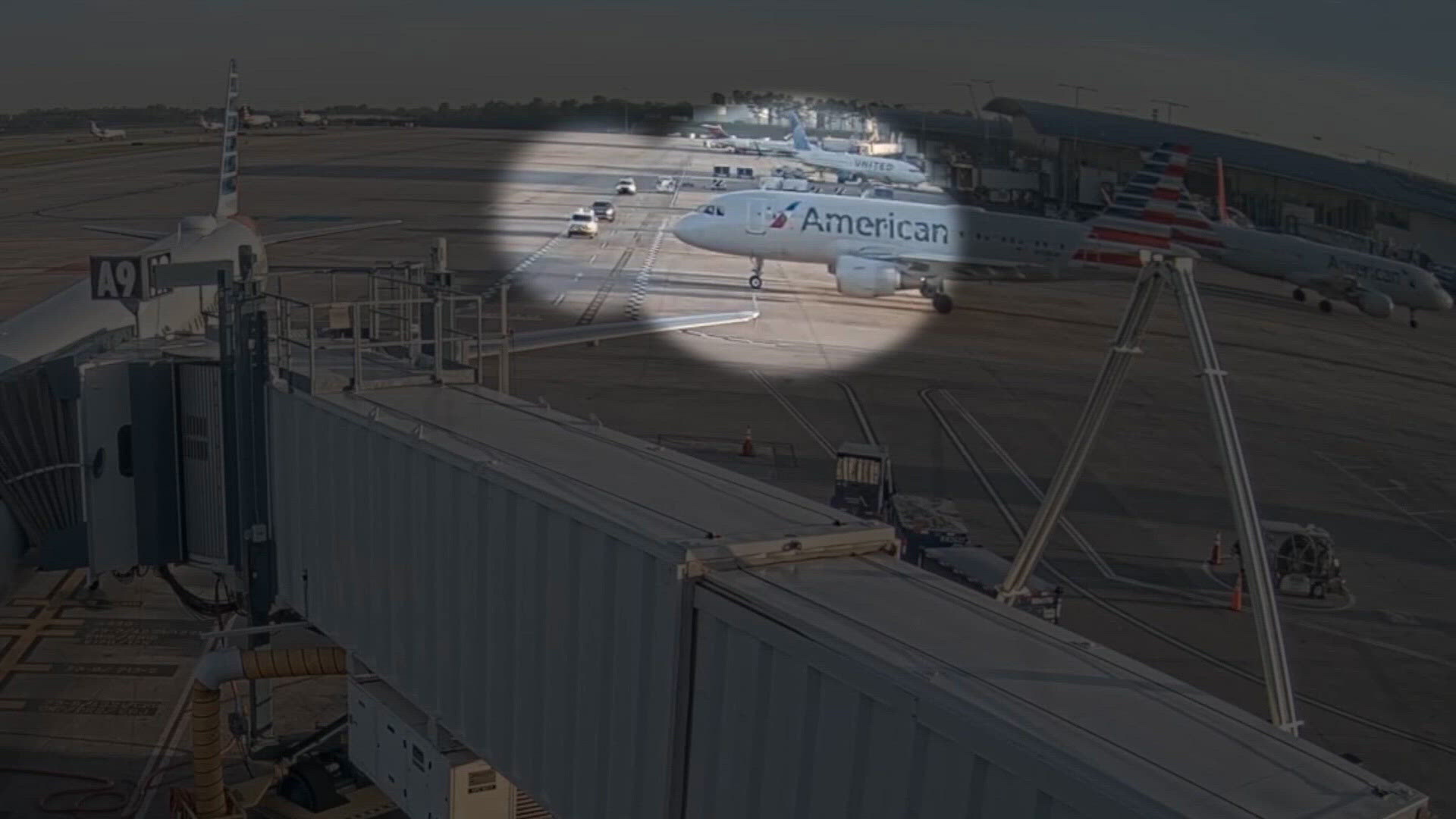 Dallas to The Woodlands: New luxury bus route announced  | wfaa.com