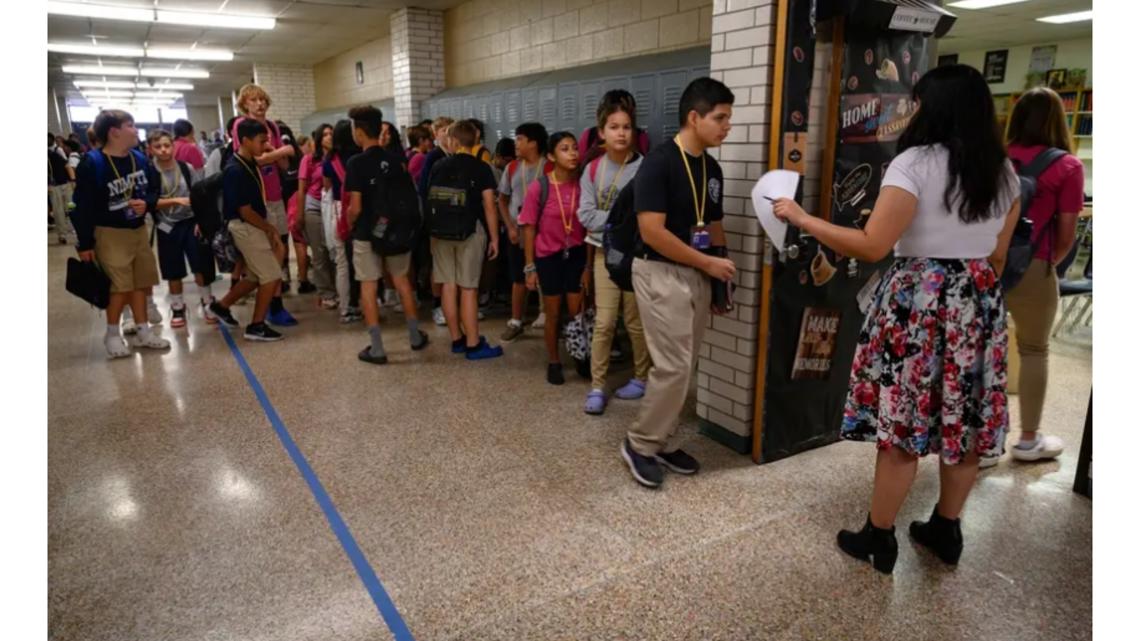 Texas lawmakers progress on school funding and voucher plans | wfaa.com