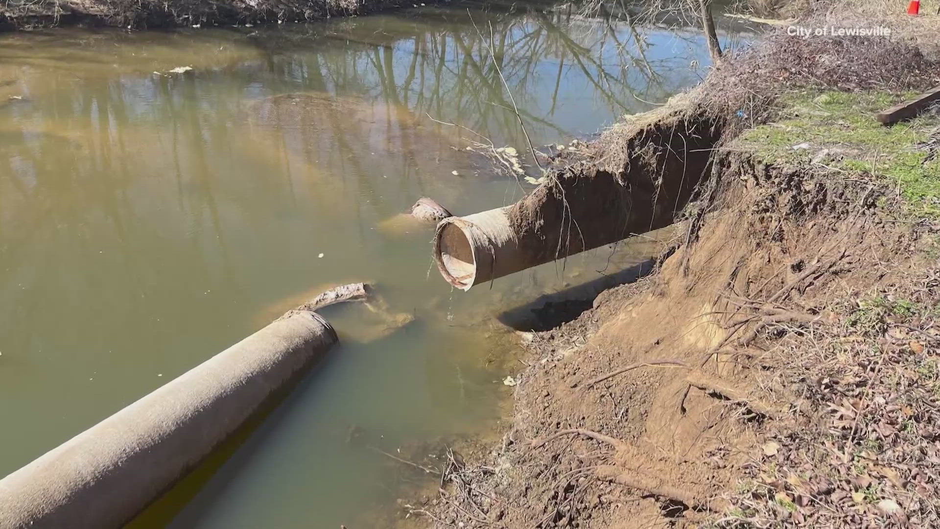 A water line break prompted Lewisville in Texas to issue a boil water notice, affecting residents in the middle of the city and leading to school cancelations.