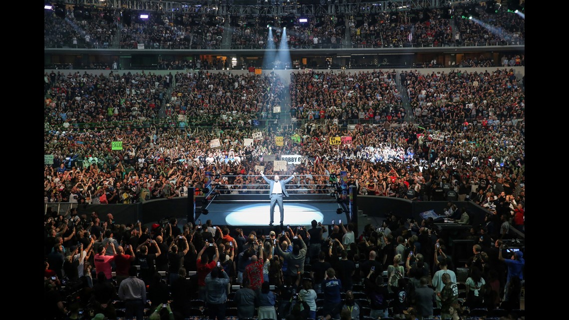 Wrestlemania Sets Attendance Record; 5th-Largest Crowd Ever At