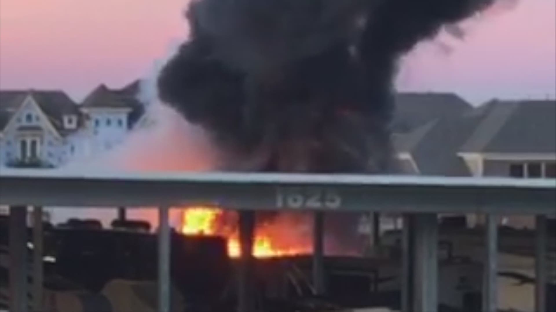 Viewer video: Planes crash mid-air over McKinney (video courtesy Chad Bloemker)