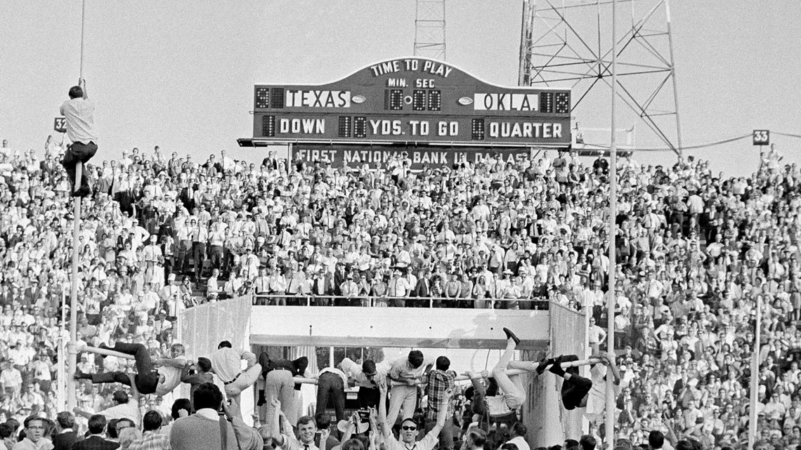 Texas, OU faceoff for final time as Big 12 members