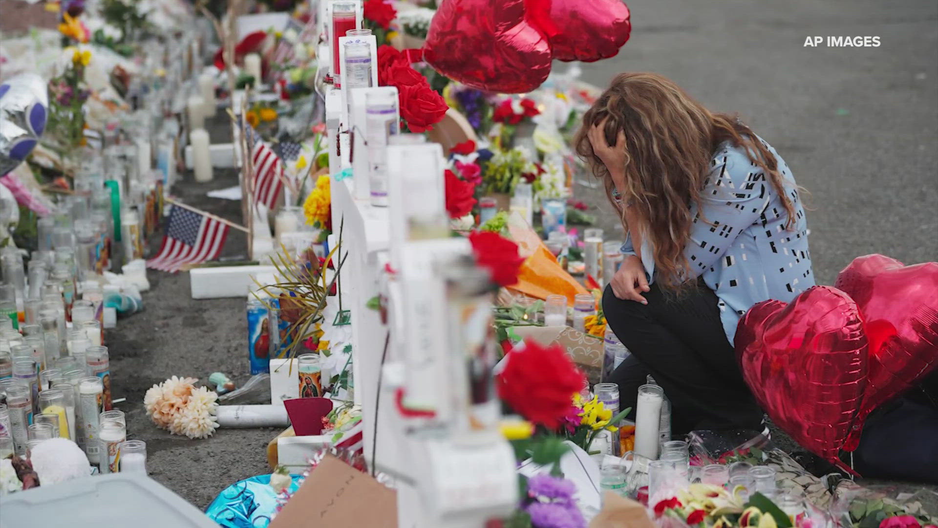 The city of El Paso will hold a remembrance ceremony Saturday morning and unveil a brand new memorial to honor the lives lost.