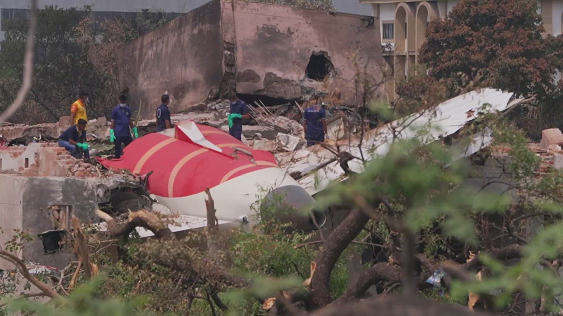 The London-bound Boeing 787 struck a medical college hostel in a residential area of the northwestern city of Ahmedabad minutes after takeoff.