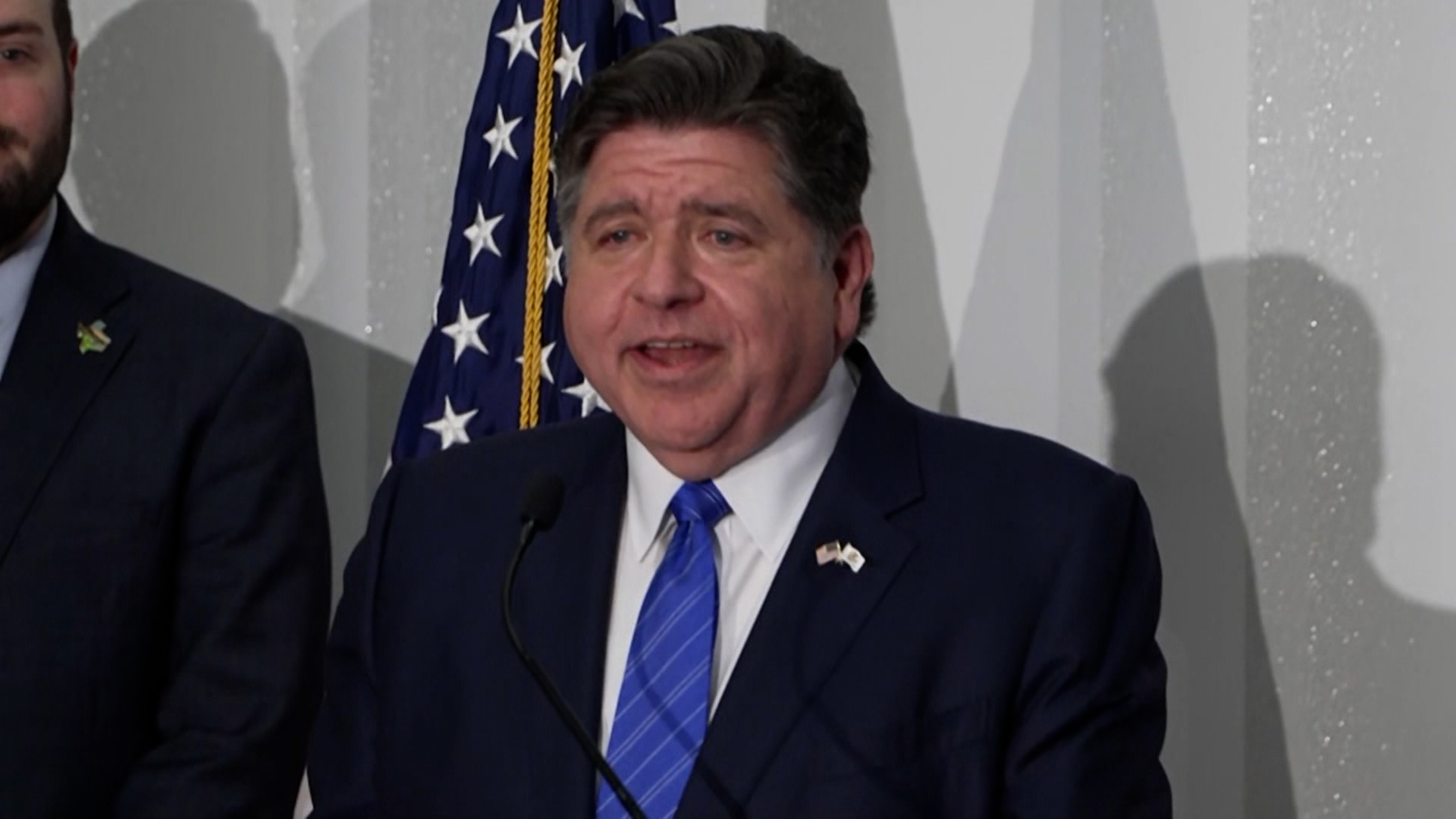 Illinois Governor joins Texas Democrats to denounce GOP Midterm Convention