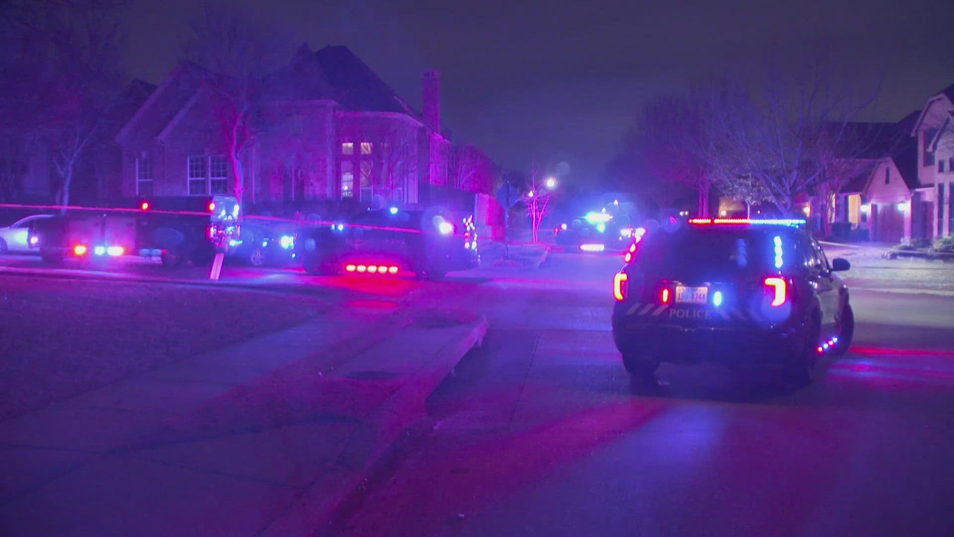 Fort Worth man arrested after fatally stabbing his mother, police say ...
