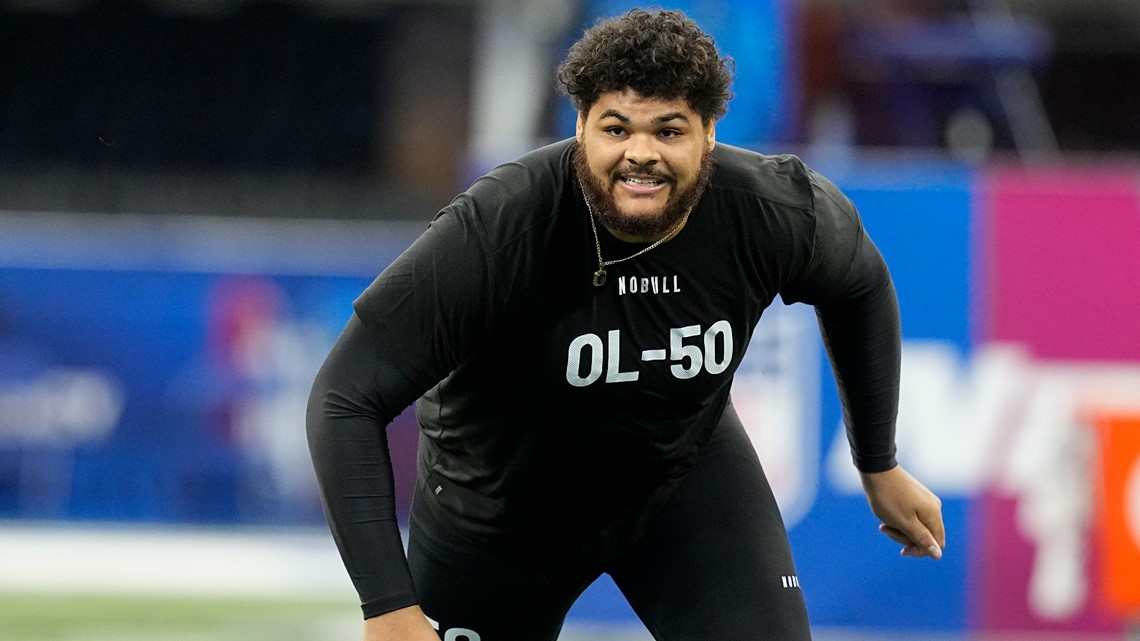 Mock draft: Will Dallas Cowboys continue to remake offensive line