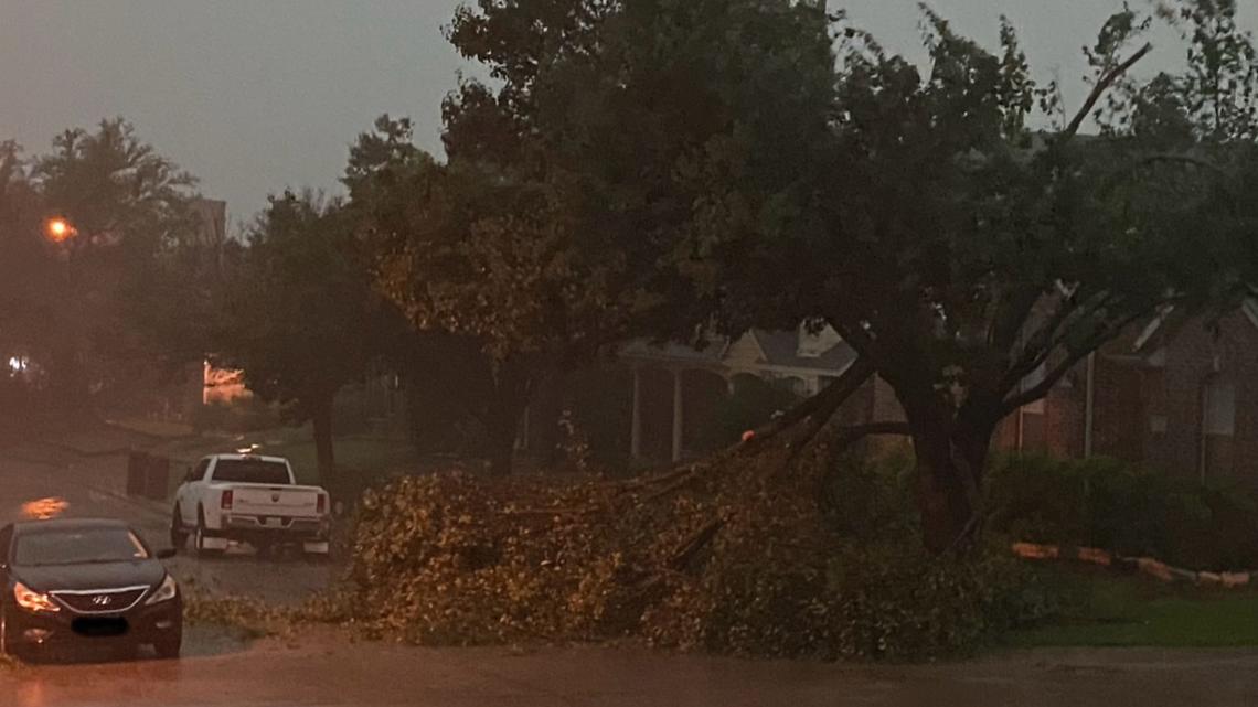 DFW severe storm damage after tornado warnings: Updates - Vimarsana News