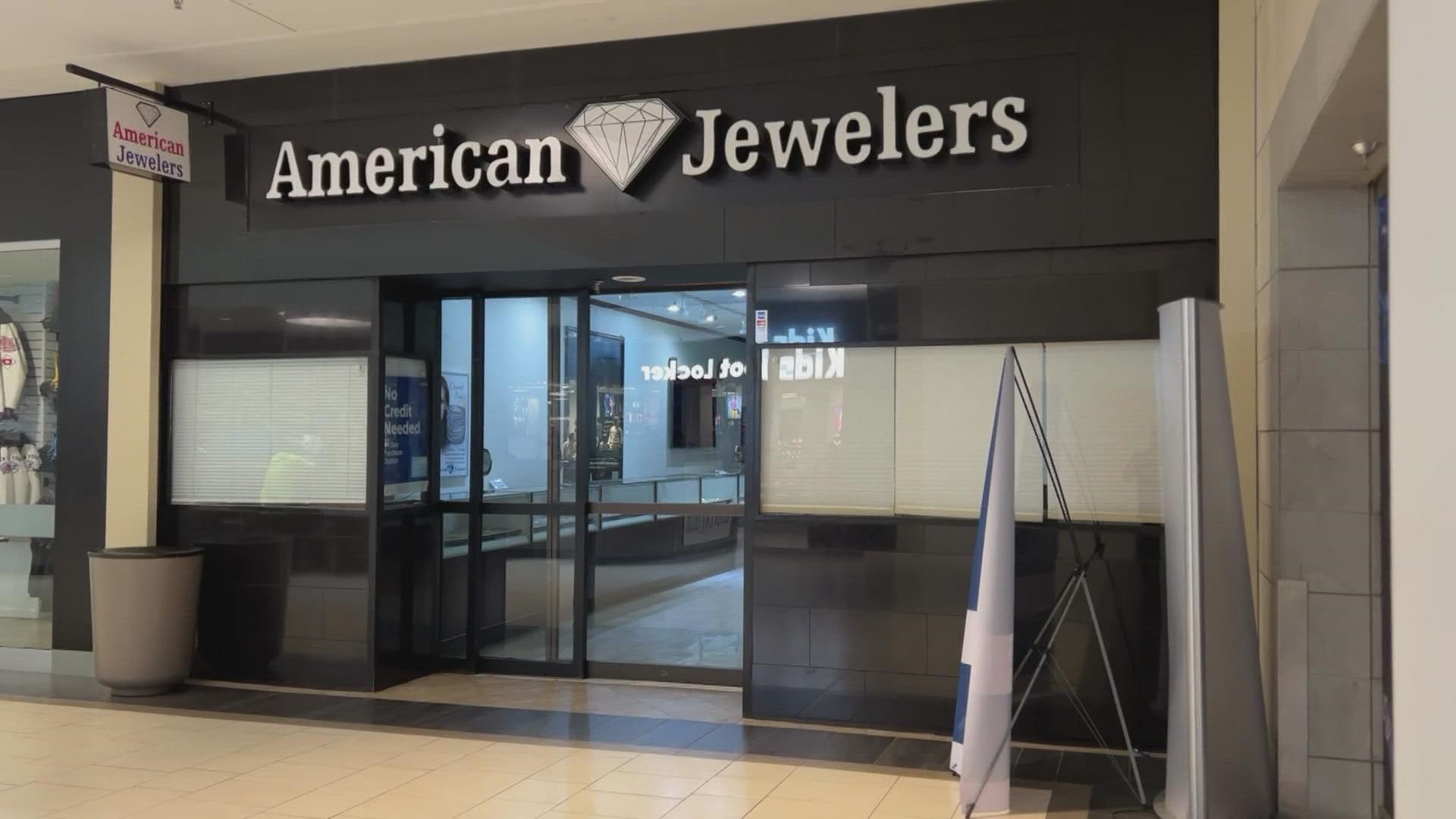 investigation-ongoing-after-2-million-in-jewelry-stolen-at-north-texas