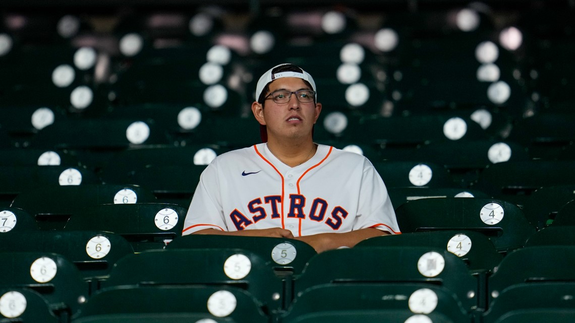 Look at these dejected Astros fan photos from Game 2 of the ALCS