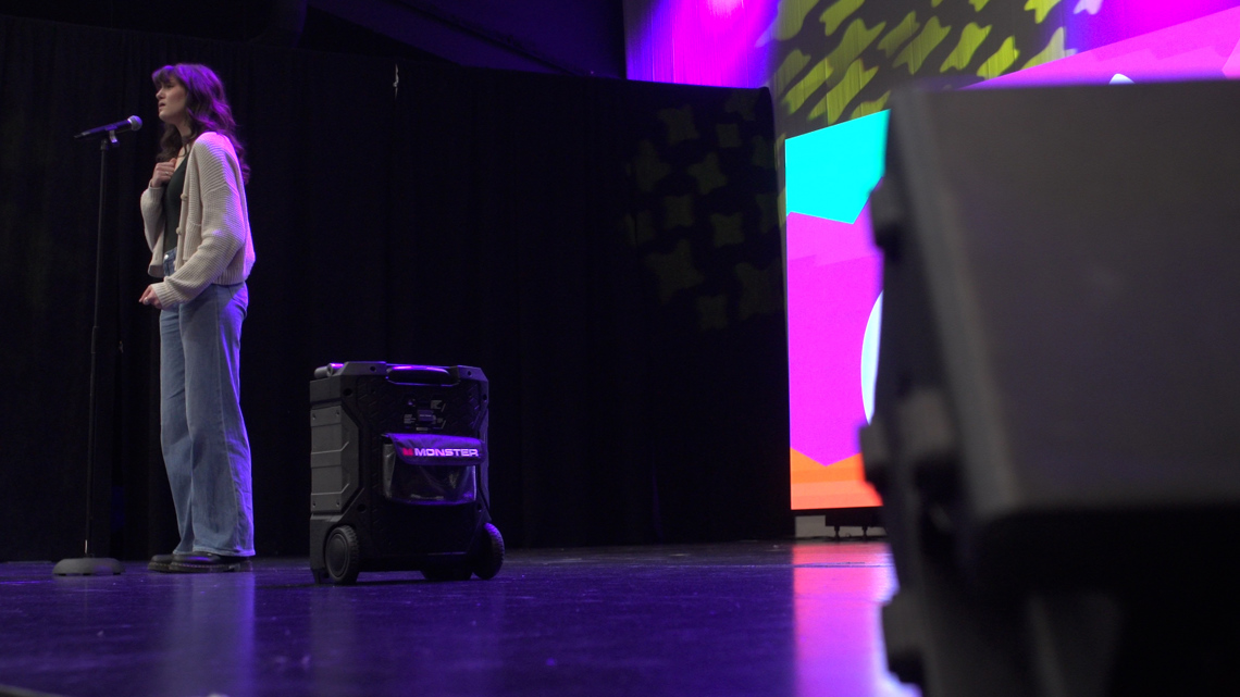 Discouraged by others, North Texas teen pursues Broadway dream