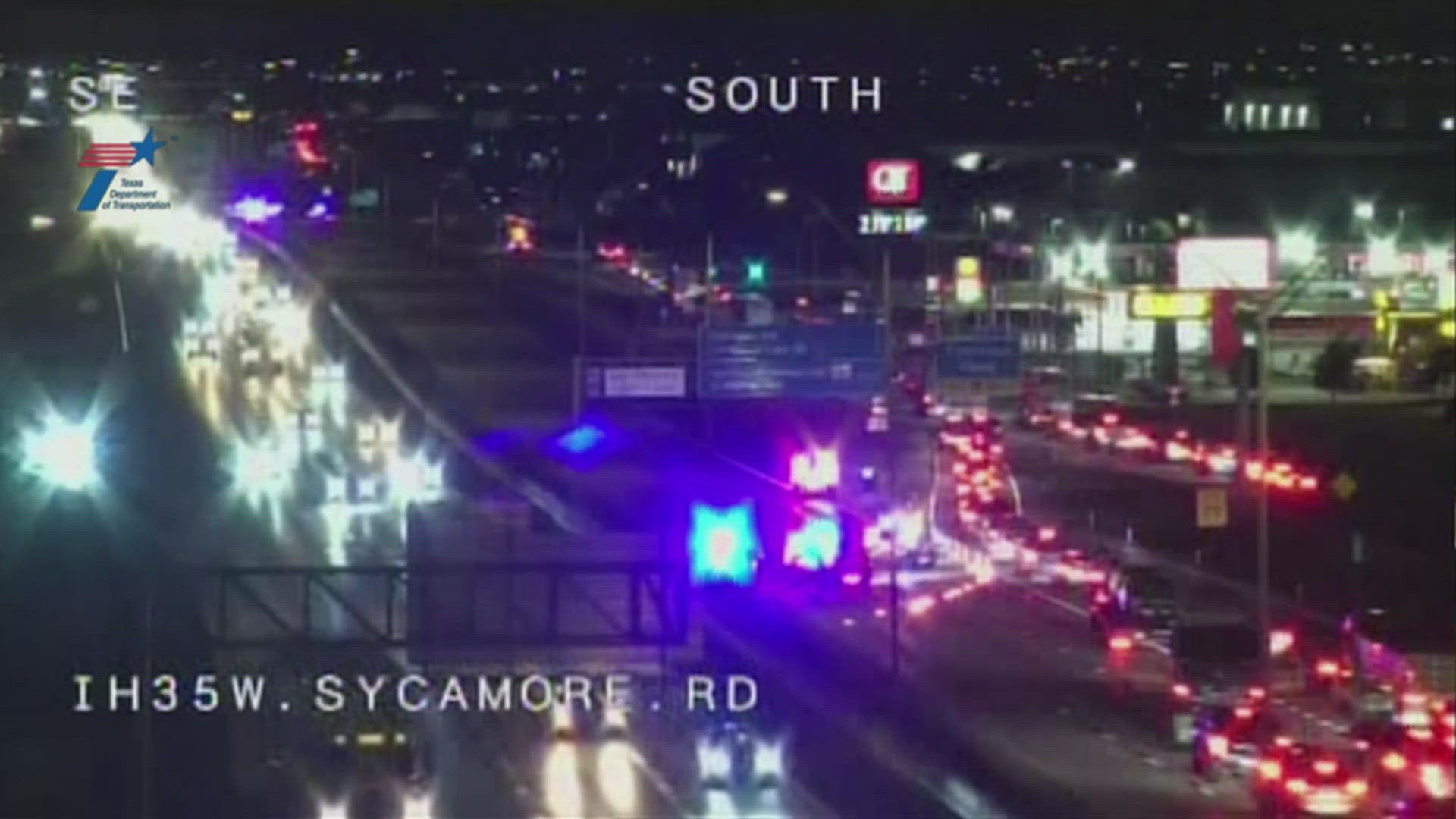 Traffic alert: Southbound lanes of I-35W in Fort Worth shut down | wfaa.com