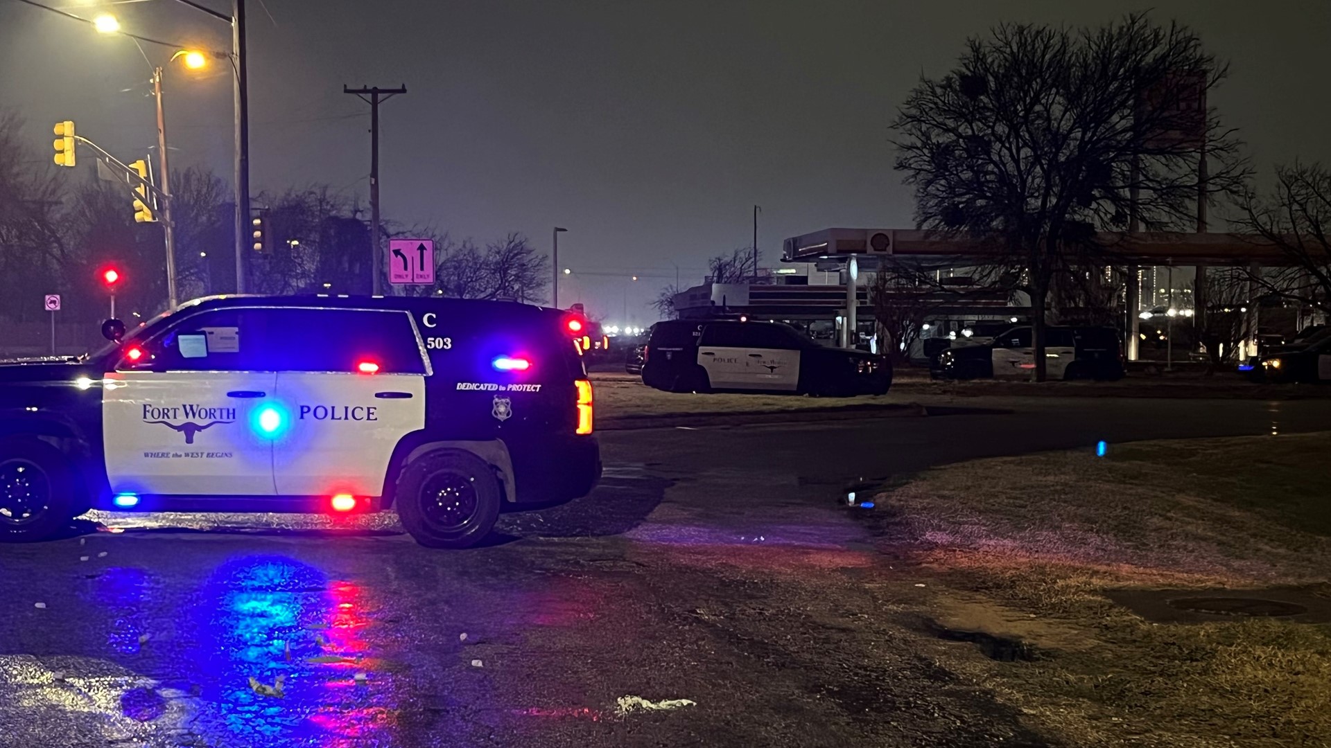 Fort Worth police apprehend robbery suspect after standoff at ...
