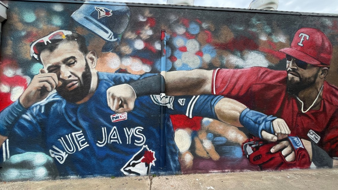 Arlington Mayor says Rougned Odor punch mural staying