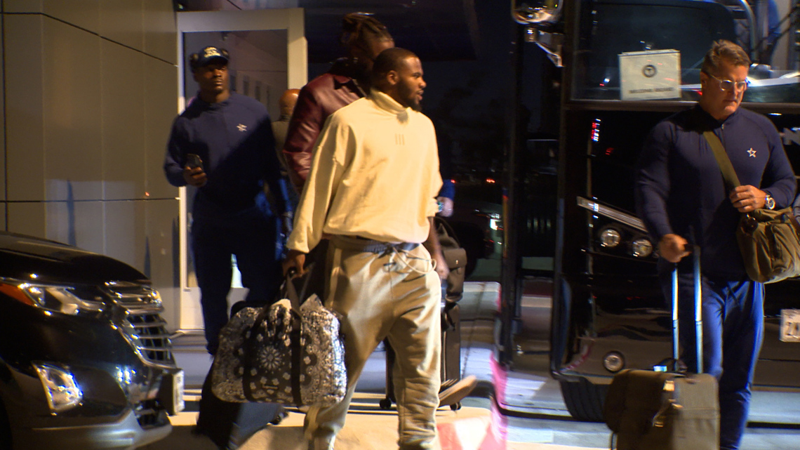 Dallas Cowboys Micah Parsons seen walking gingerly after apparent leg