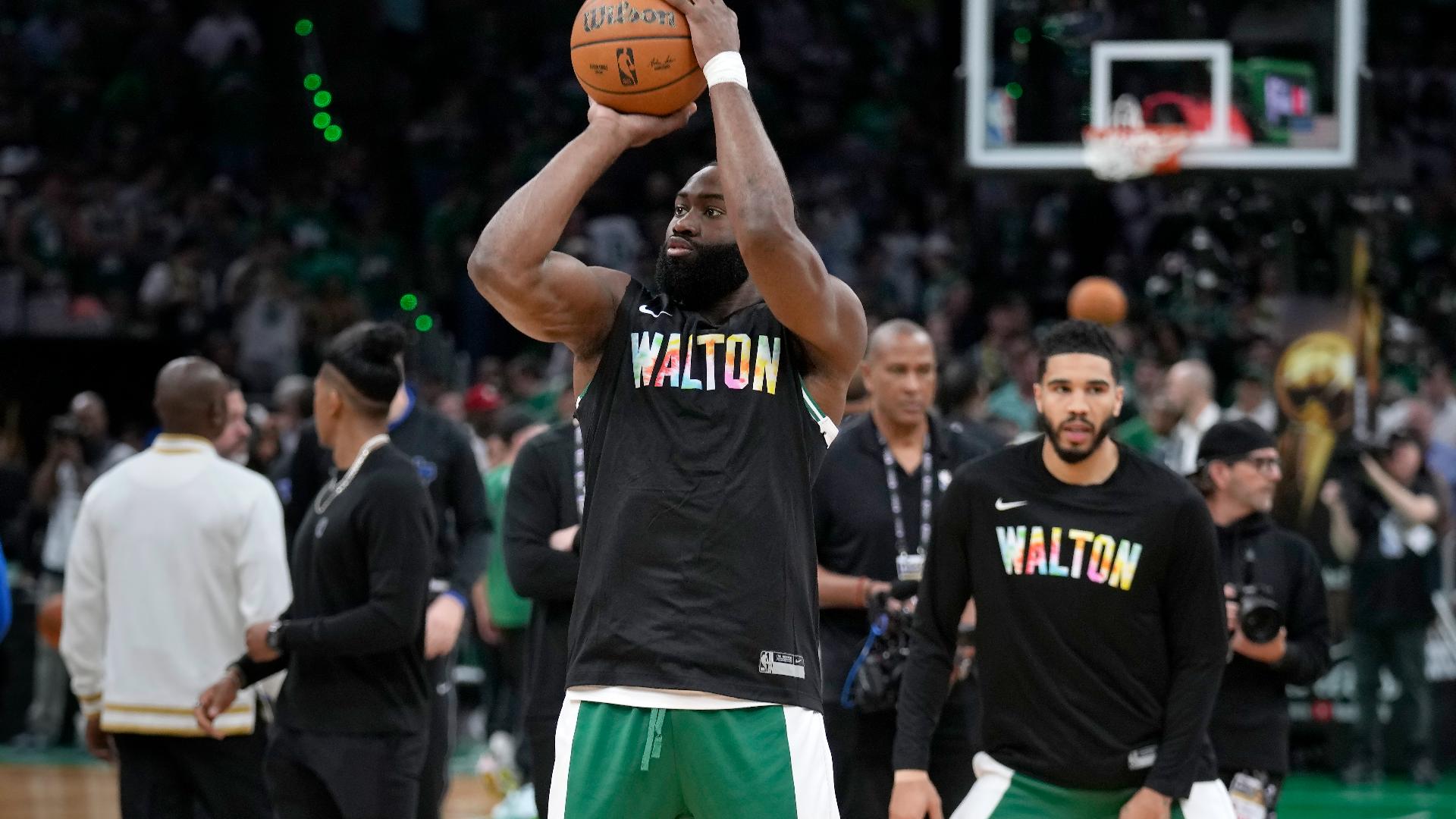 Bill Walton honored before NBA Finals Game 1 | wfaa.com