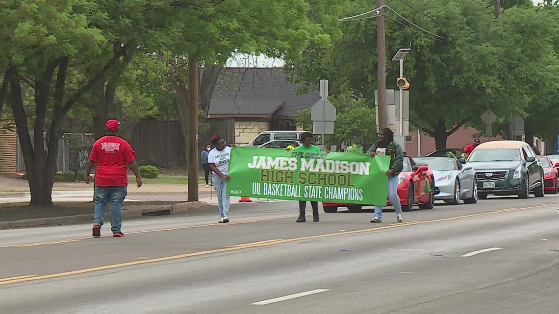James Madison HS basketball team celebrates state title with parade