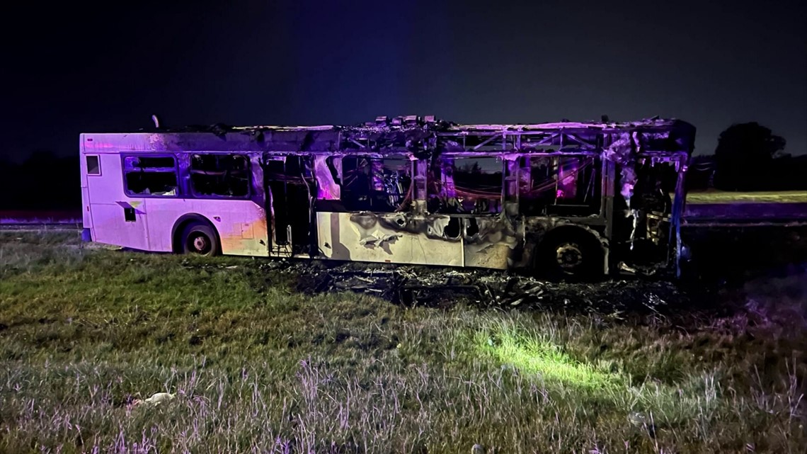 Texas Crash: Wrong-way Driver Slams Into Santa's Wonderland Bus | Wfaa.com