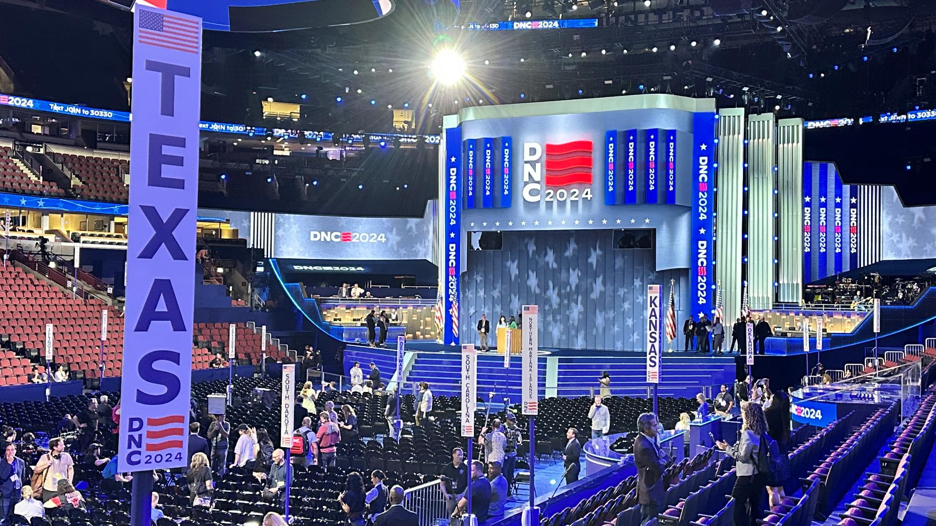 Texas delegates arrive at 2024 DNC as protestors rally