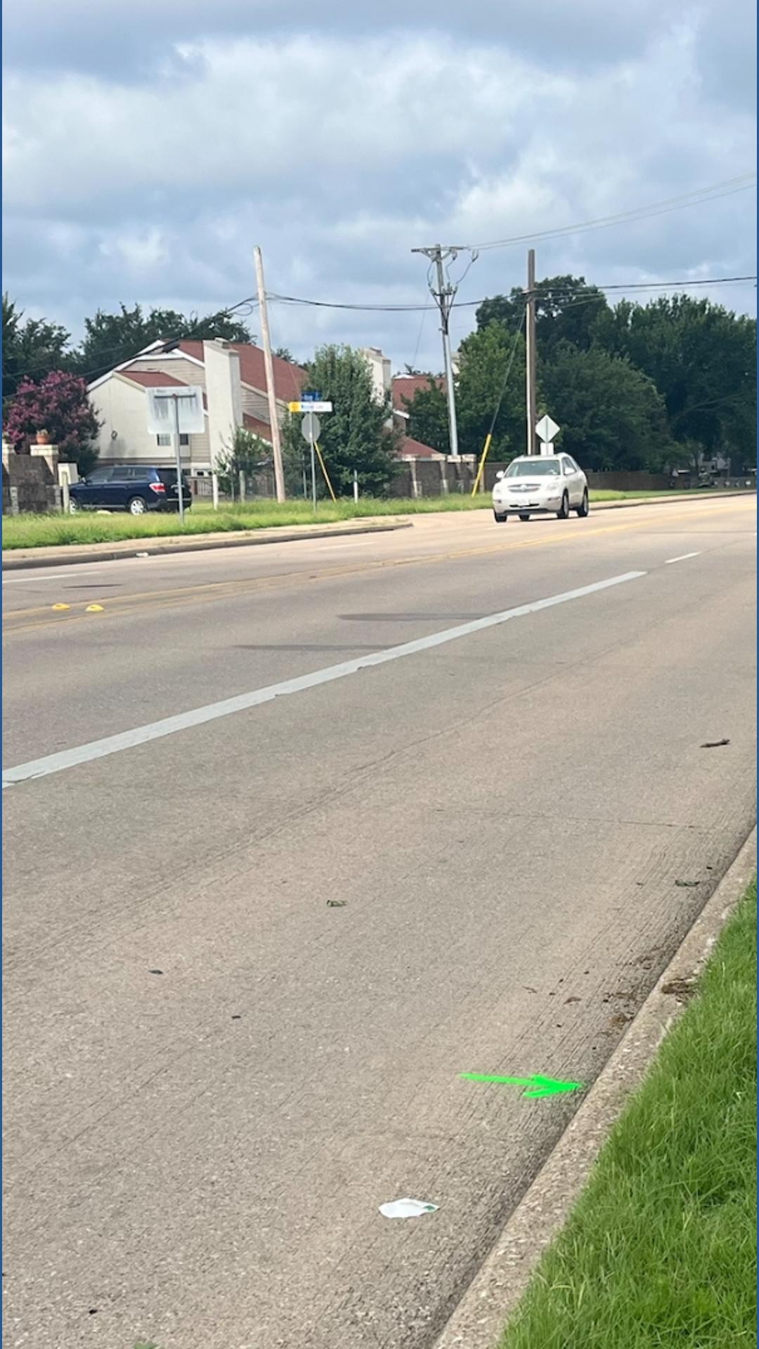 Motorcyclist dies after crash into pole in Arlington in North Texas ...