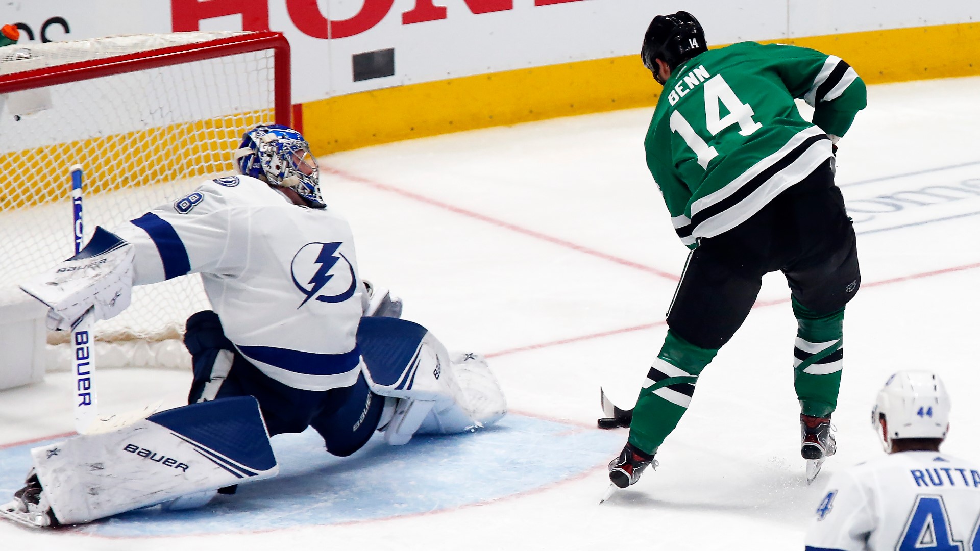 The Dallas Stars are about to play in their first Stanley Cup Final appearance in 20 years. Here's a breakdown of how hockey works to get you ready for the games.