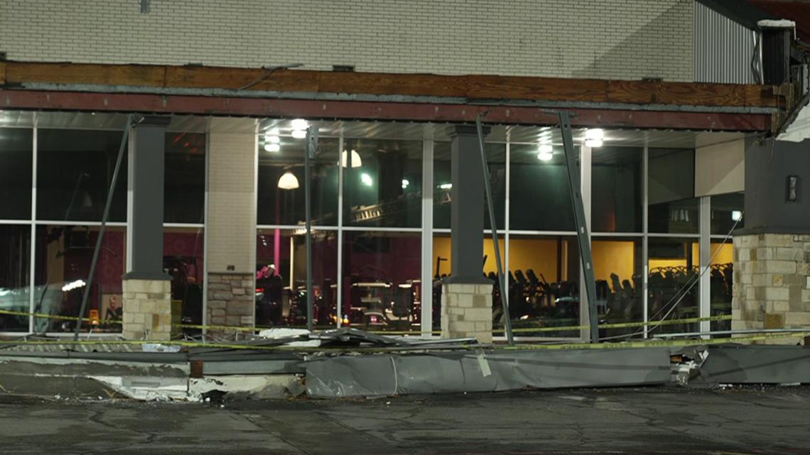 Business in Pantego damaged in Monday storms