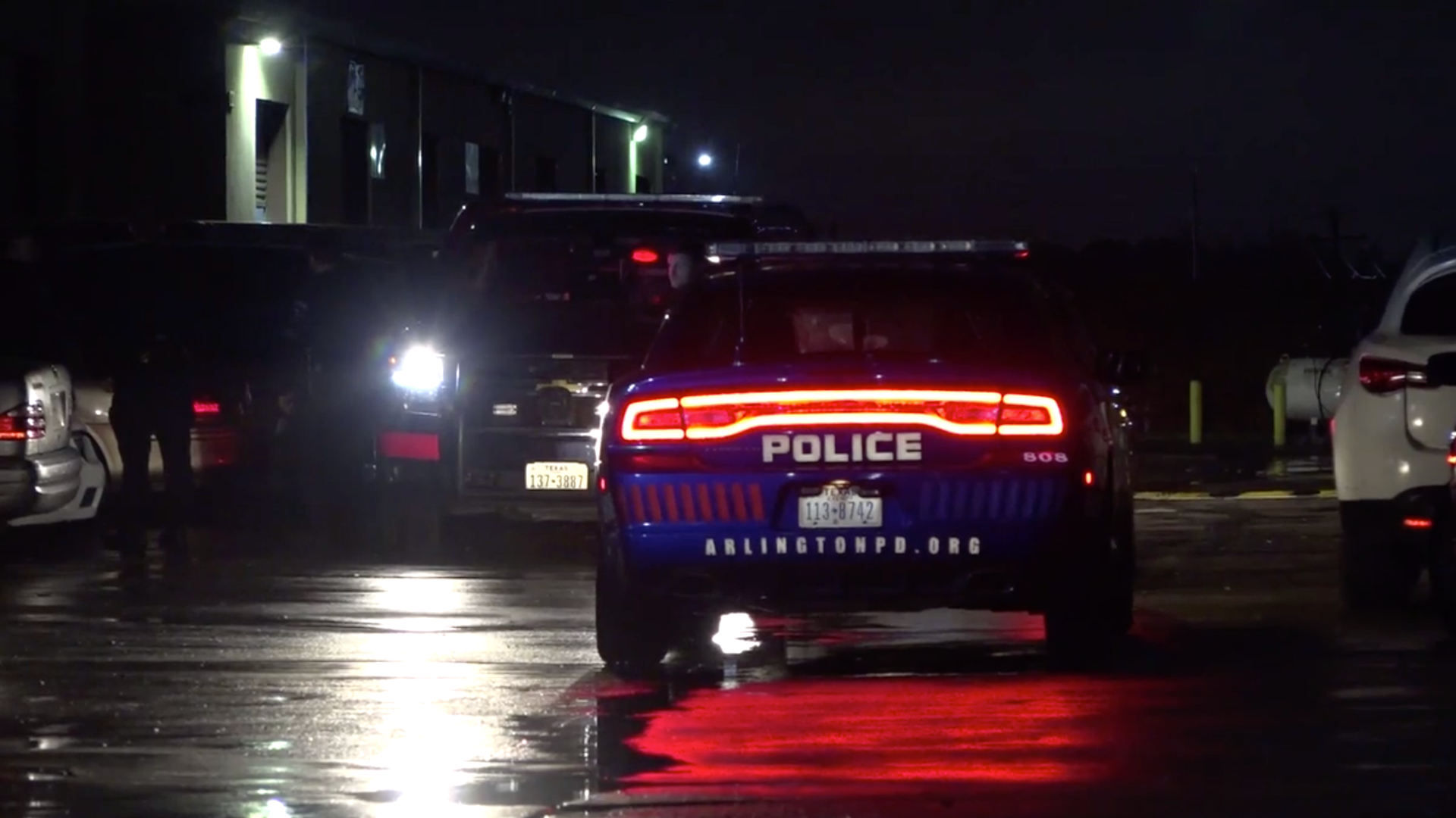 Man shot during argument at Arlington business, police say | wfaa.com