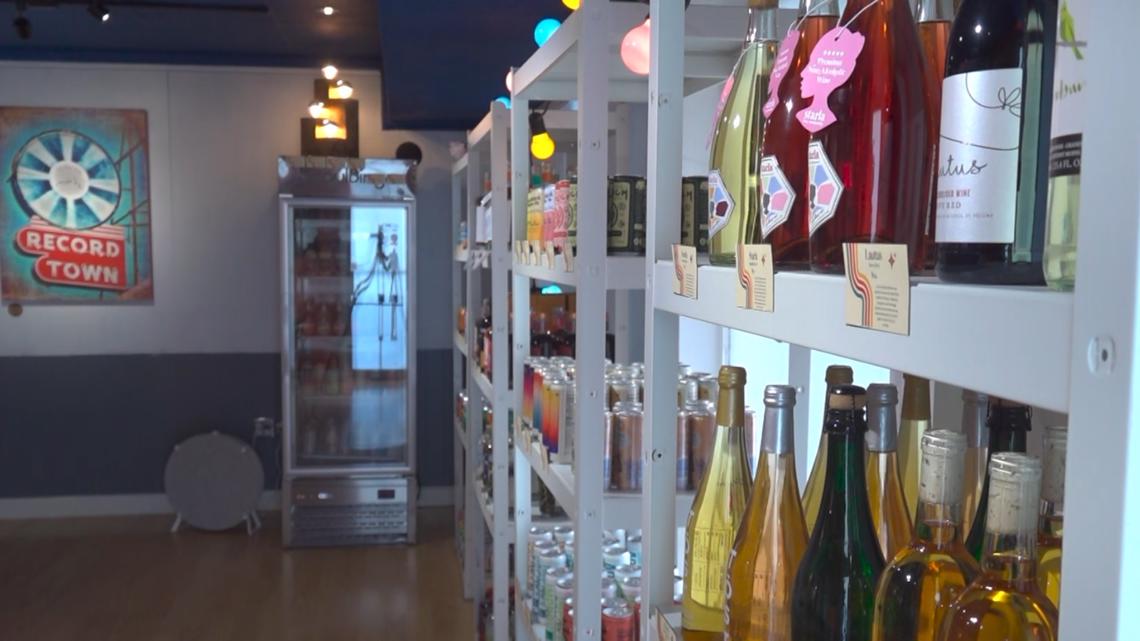 Alcohol-free bottle shop opening in North Texas | wfaa.com